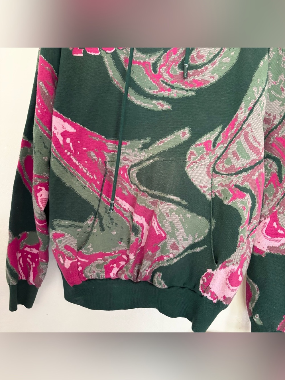 Louis Vuitton Green & Pink Splash Marbled Print Logo Oversized Hoodie - Picture 3 of 12